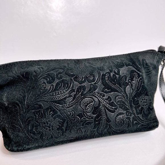 Vintage Pegabo Elegant Black Embossed fabric Purse, Shoulder strap, like NEW - Picture 2 of 8